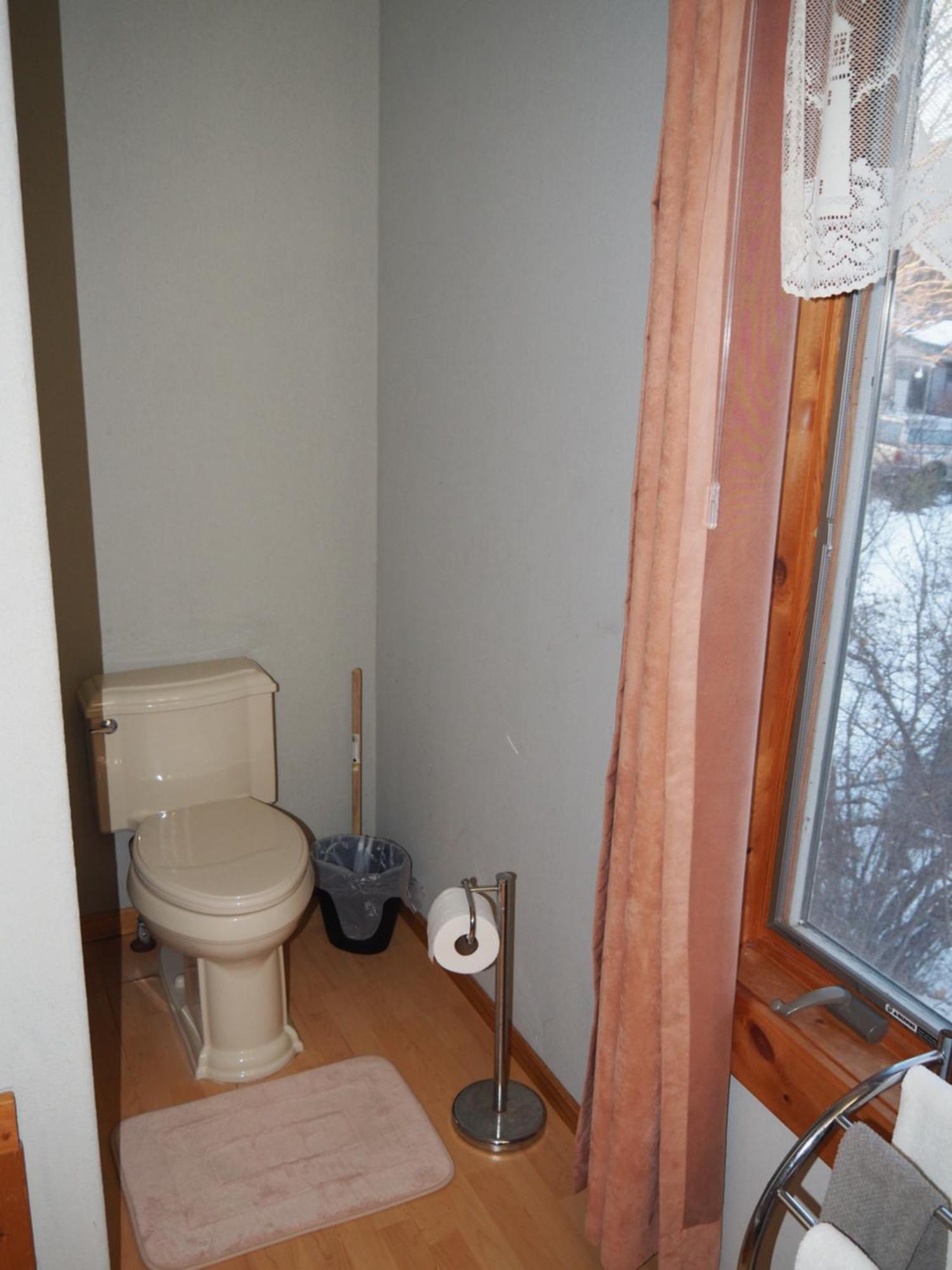 Bayside Cottage - Remodeled And Great Location! Frankfort Exterior photo