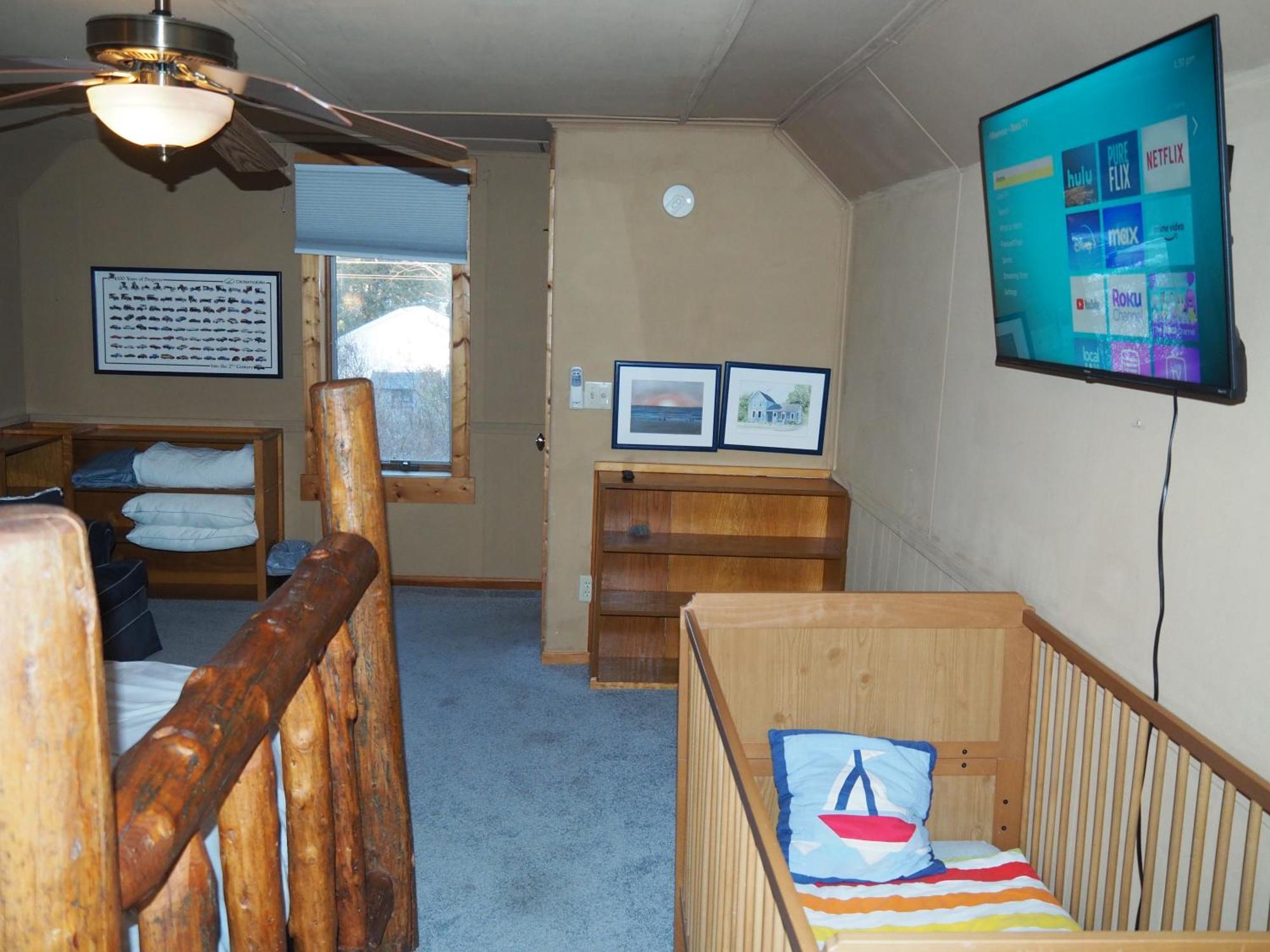 Bayside Cottage - Remodeled And Great Location! Frankfort Exterior photo
