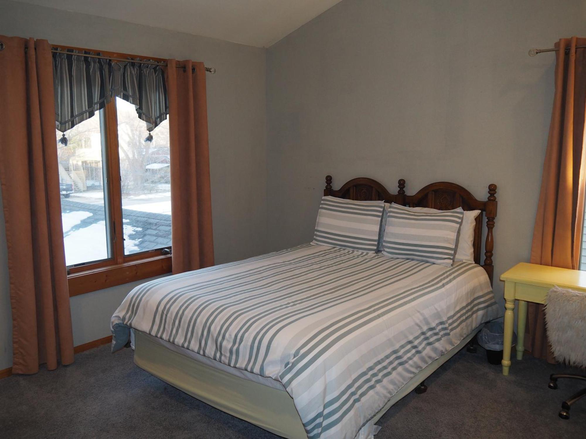 Bayside Cottage - Remodeled And Great Location! Frankfort Exterior photo
